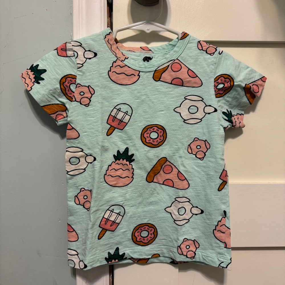 Monica and Andy 4T pool party SS Tee